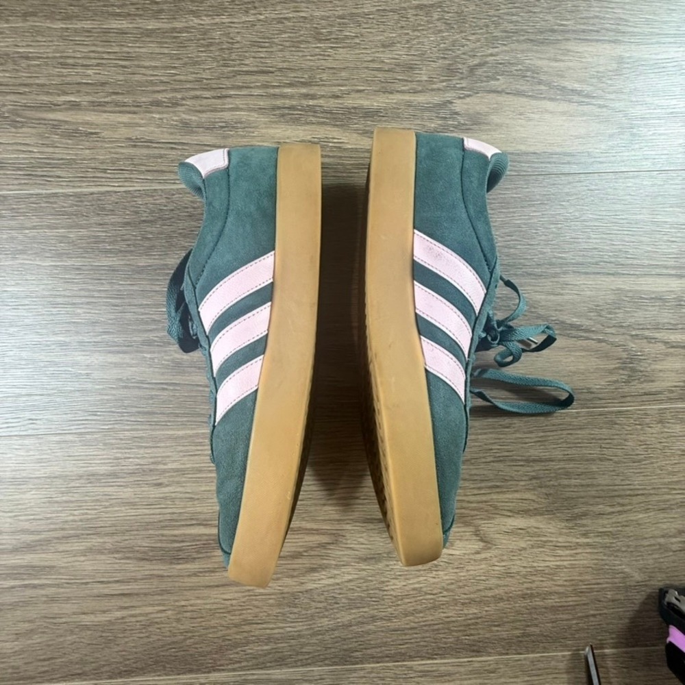 Adidas Women's VL Court 3.0 Sneakers Green Pink Size 9 LIfestyle Suede - Picture 7 of 9